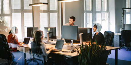 世界最大容量的FPGA芯片來(lái)了！包含350億晶體管